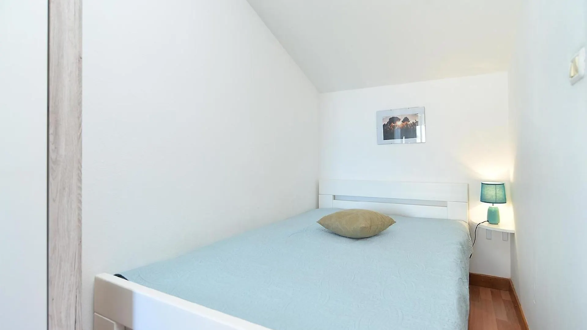 Apartment Ferienwohnung Fuer 2 Personen Ca 20 Qm In Fazana, Istrien Istrische Riviera Croatia