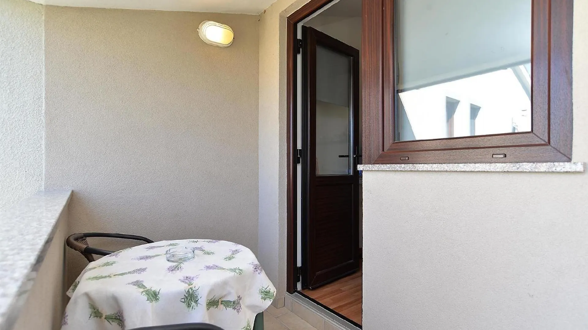 Ferienwohnung Fuer 2 Personen Ca 20 Qm In Fazana, Istrien Istrische Riviera Apartment Fazana